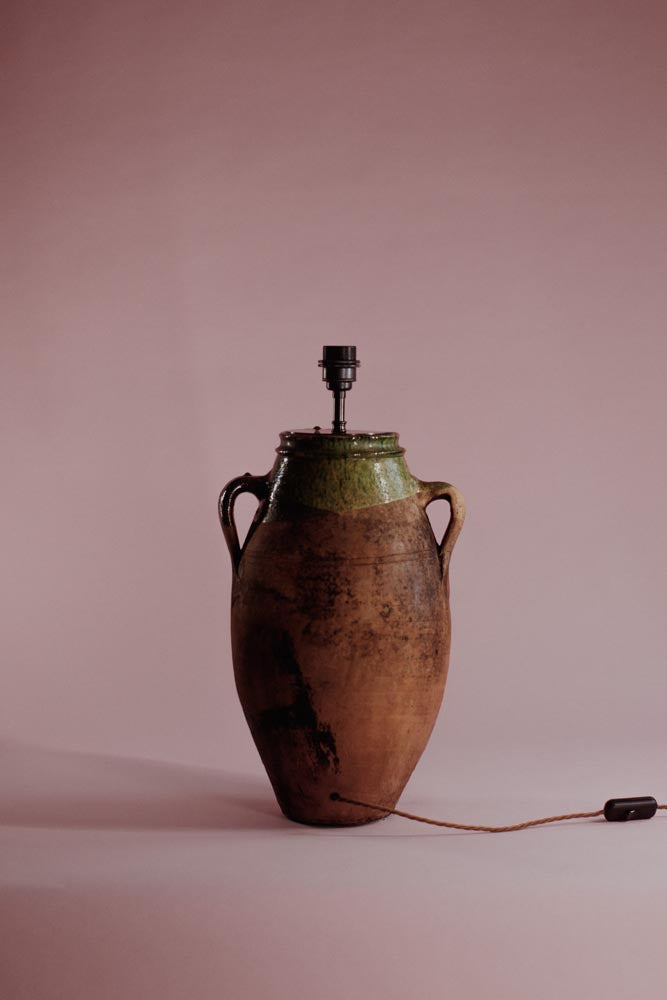 Glazed Rim Twin-Handled Table Lamp