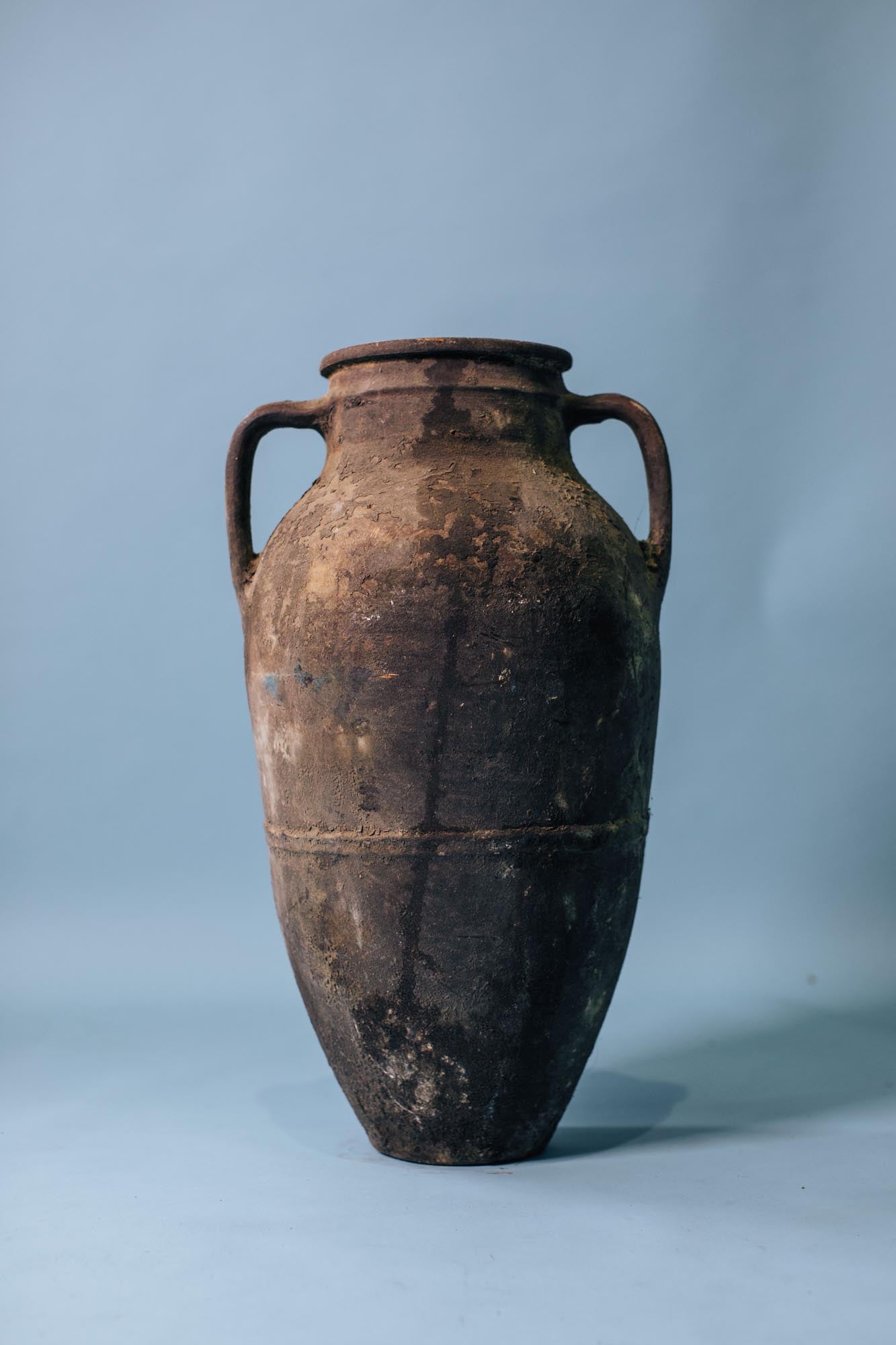 Olive Grove Double-Handled Terracotta Pot