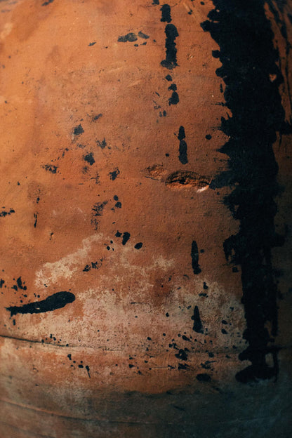 Blackened Glaze Terracotta Table Lamp