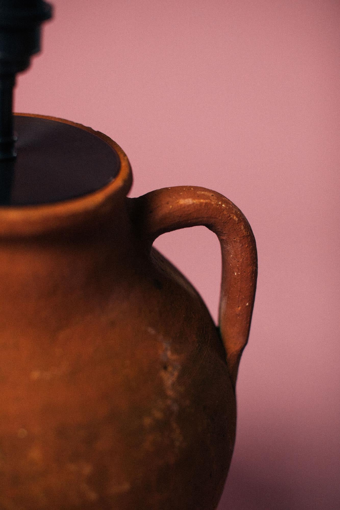 Baked-by-Sun Terracotta Vessel Lamp