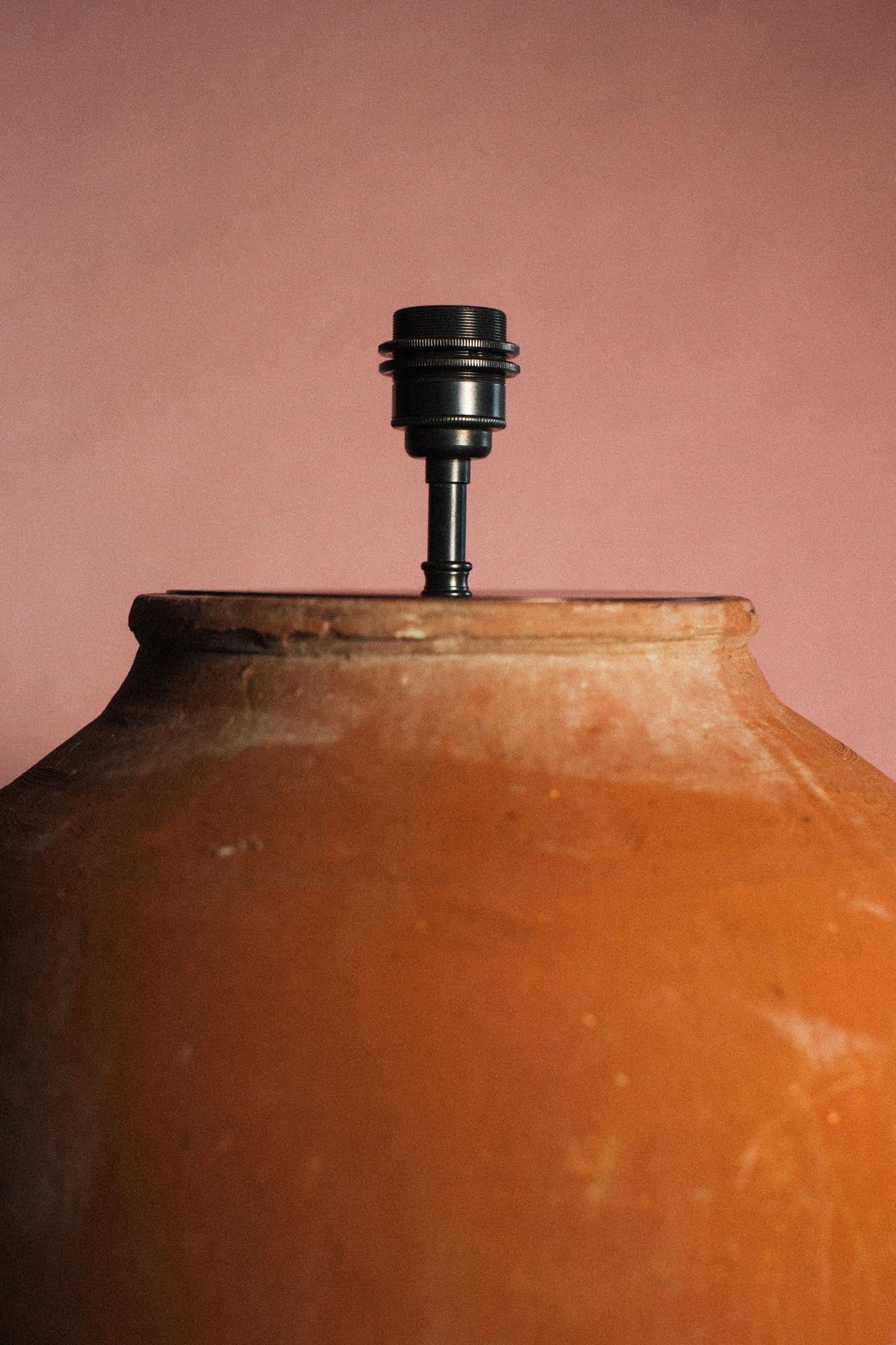 Burnt Earth Monument Lamp