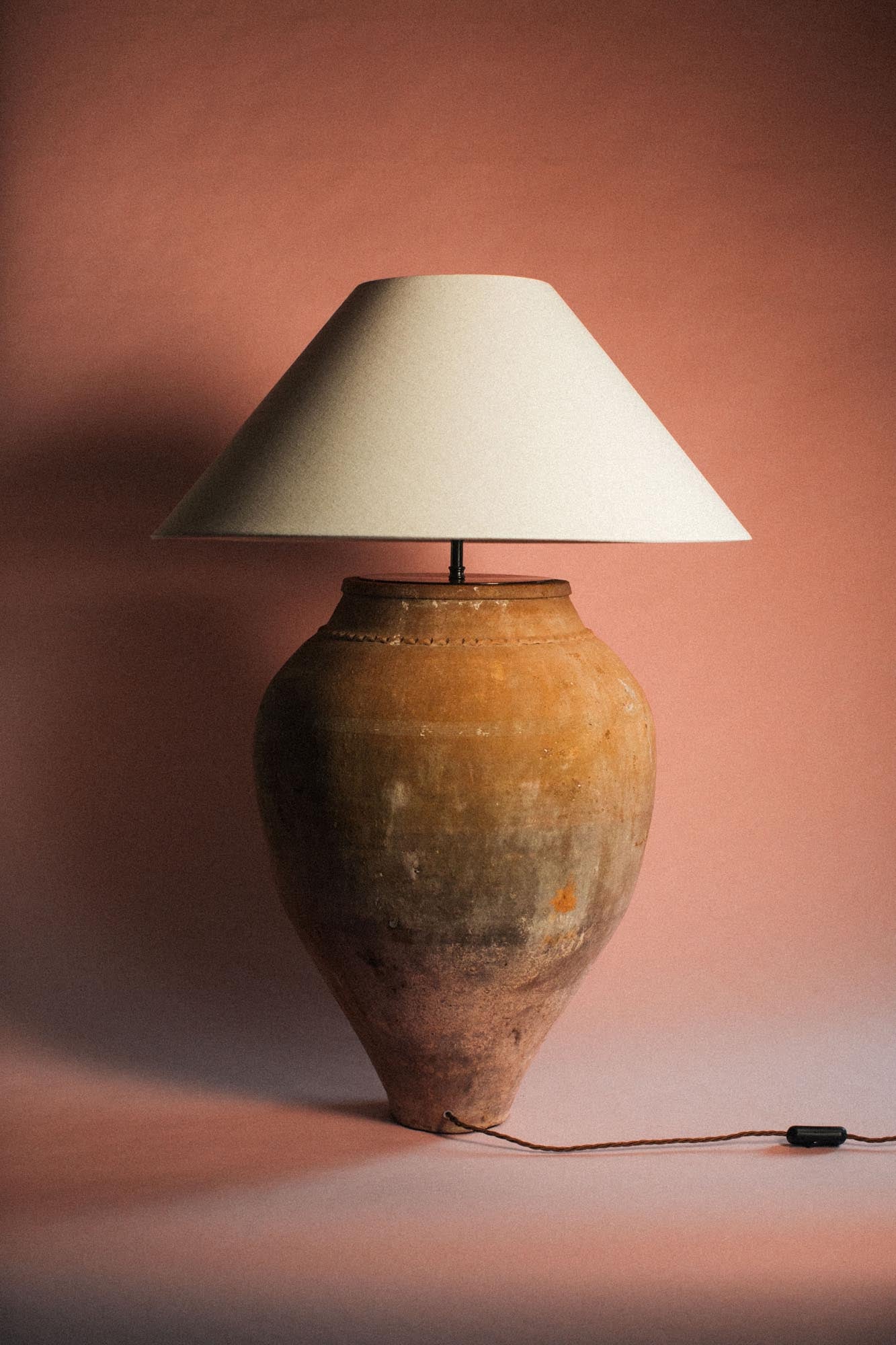 Grand Harvest Tapered Terracotta Lamp