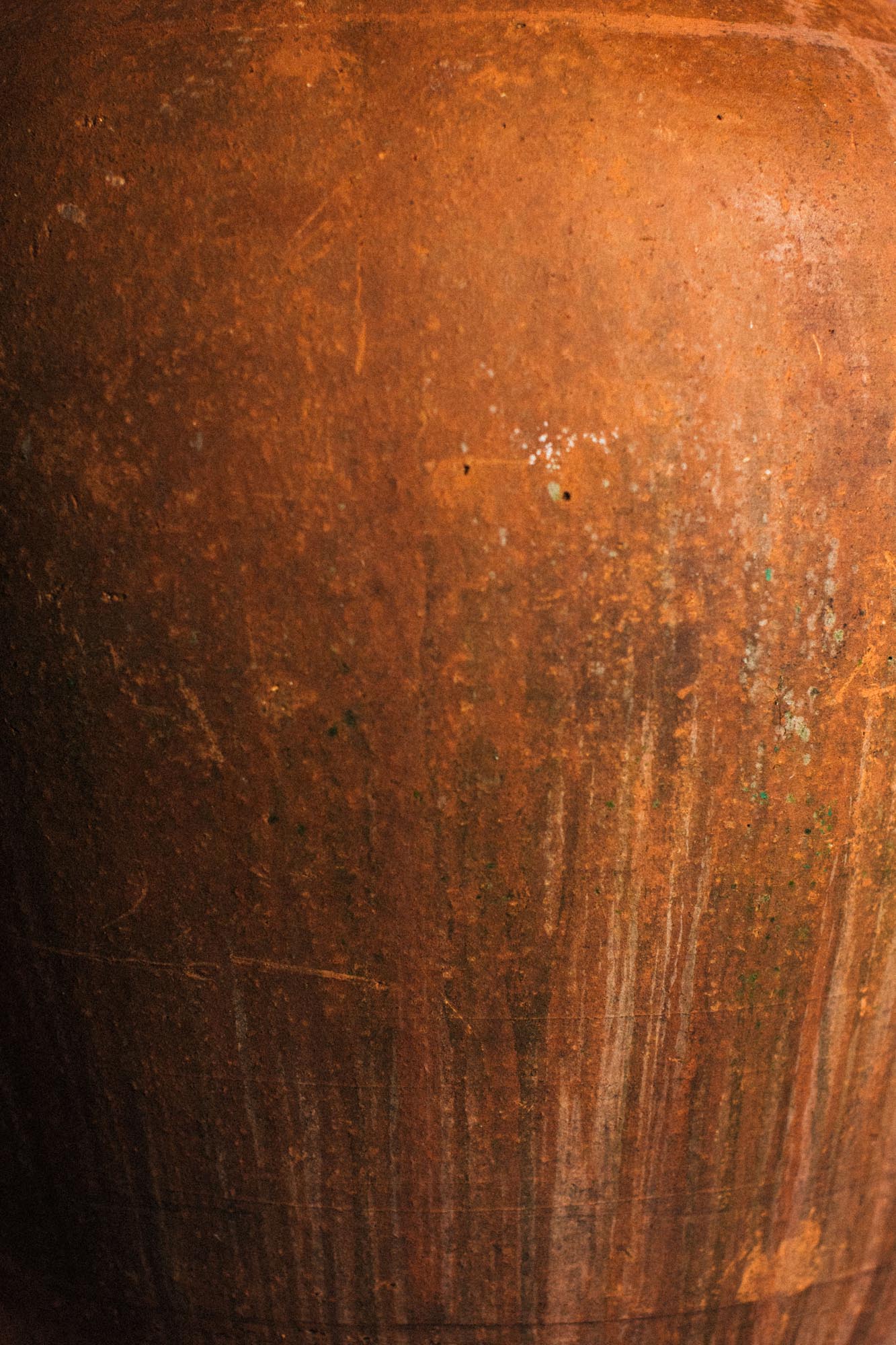 Cathedral Clay Monument Lamp