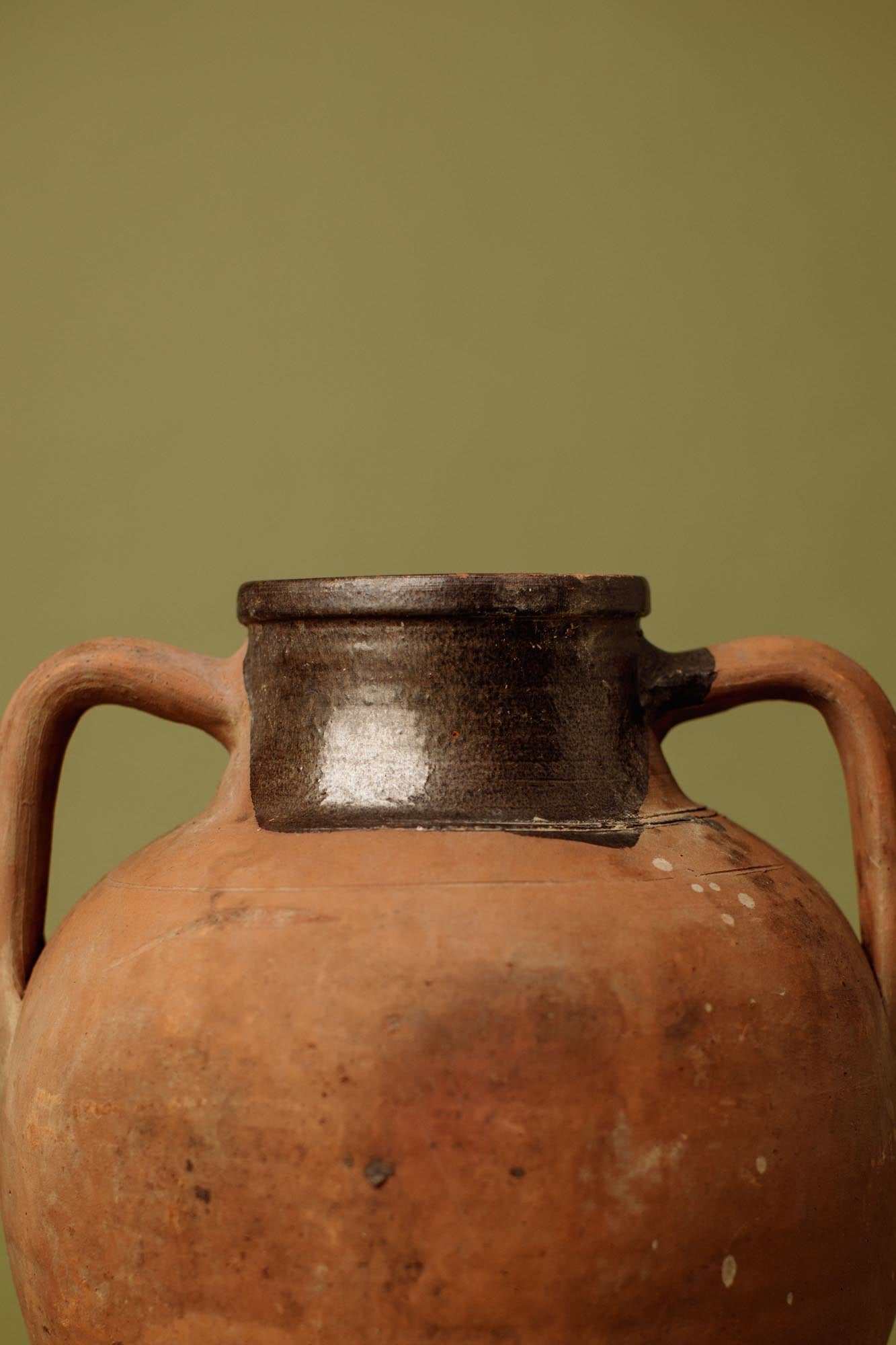 Coco Glaze Olive Jar