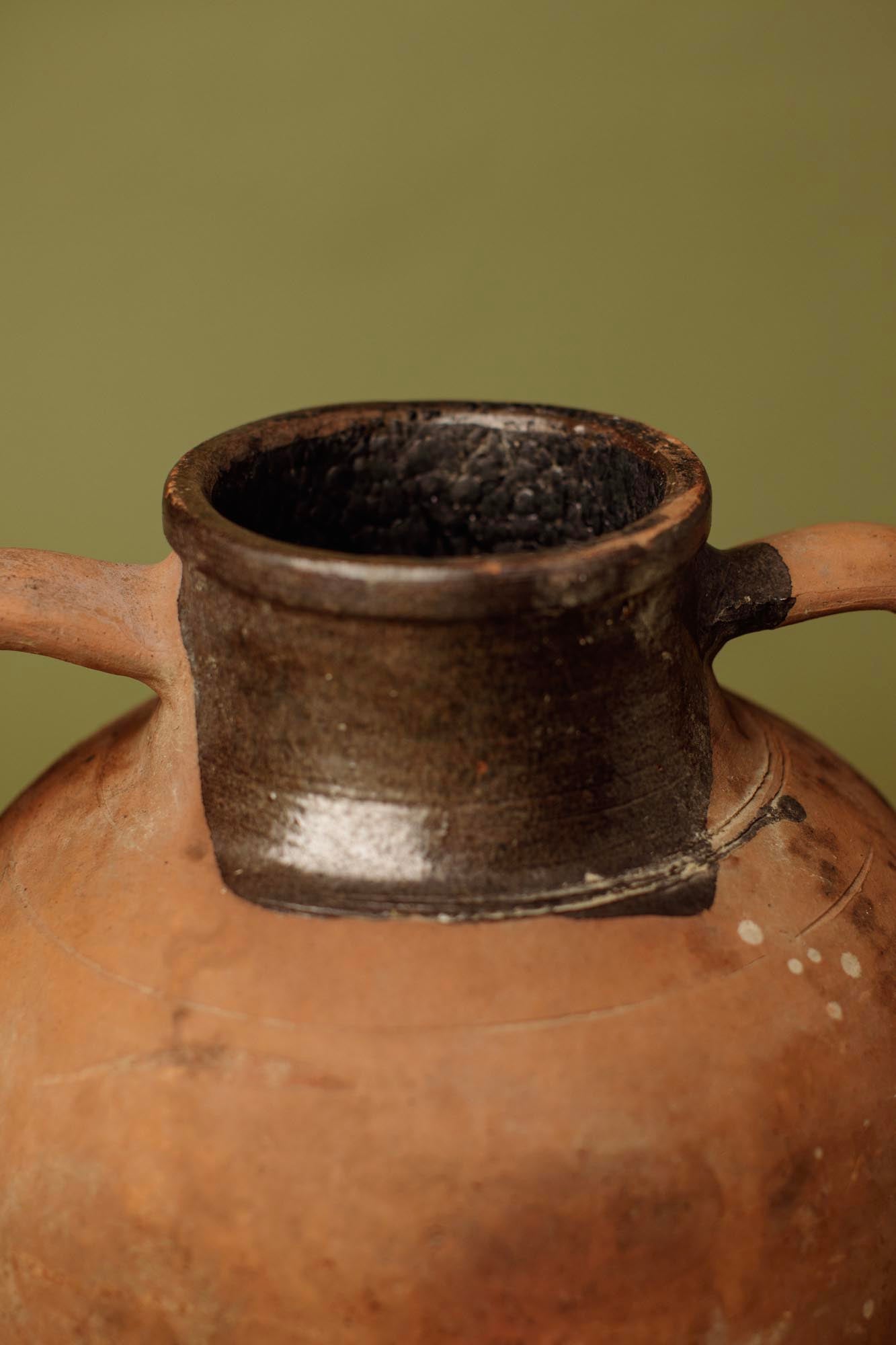 Coco Glaze Olive Jar