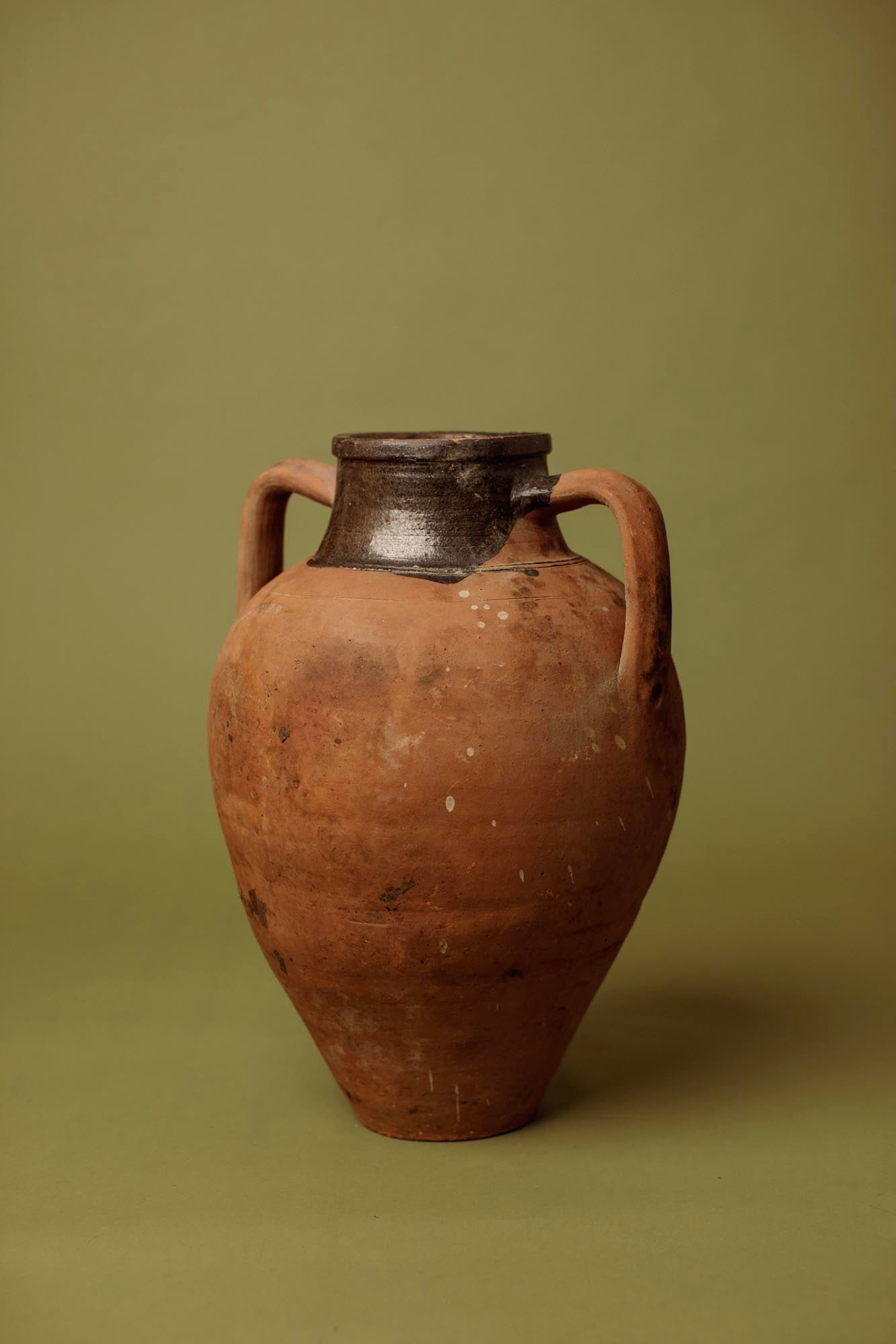 Coco Glaze Olive Jar