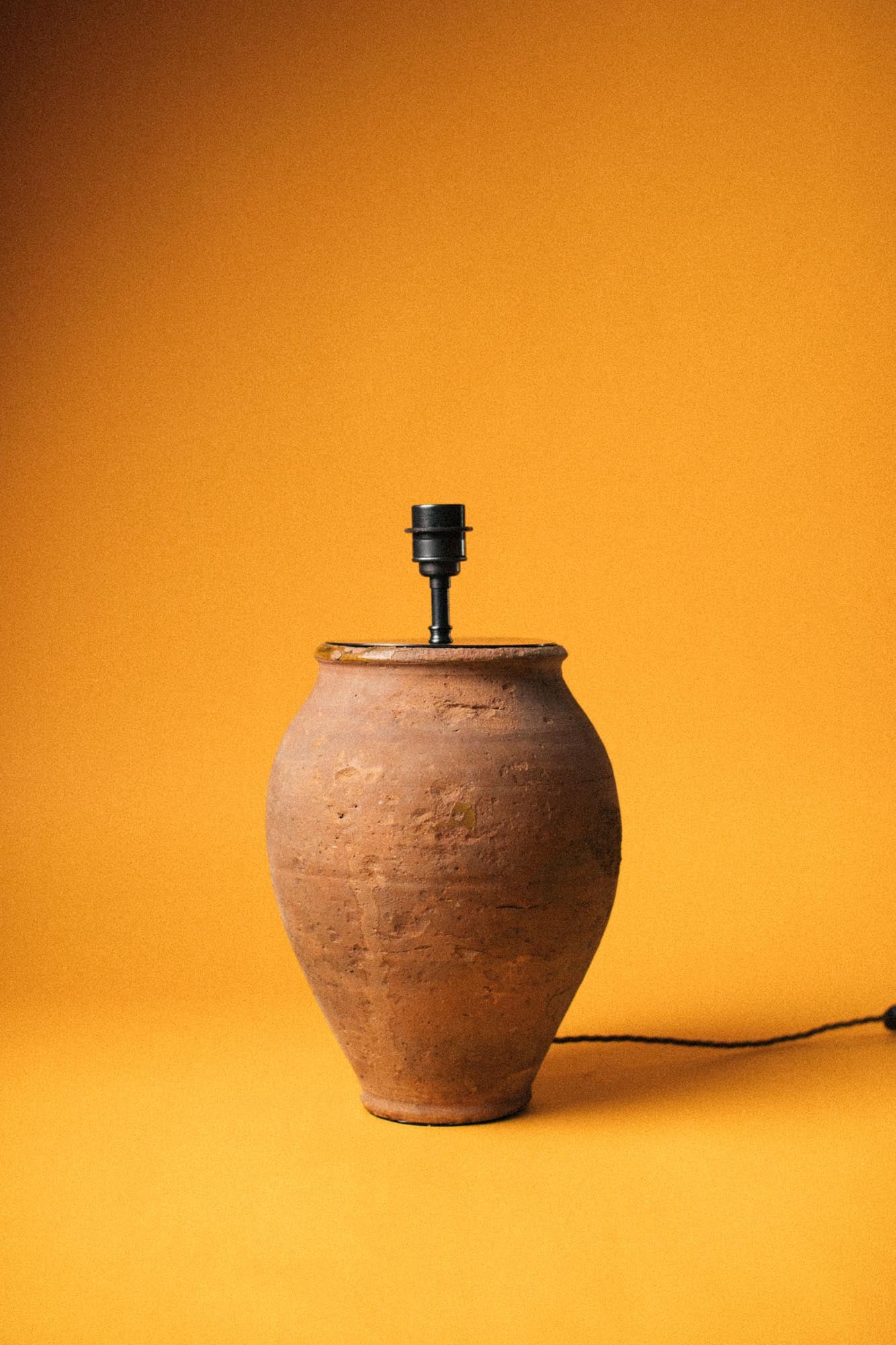 Sundunes Grain Table Lamp