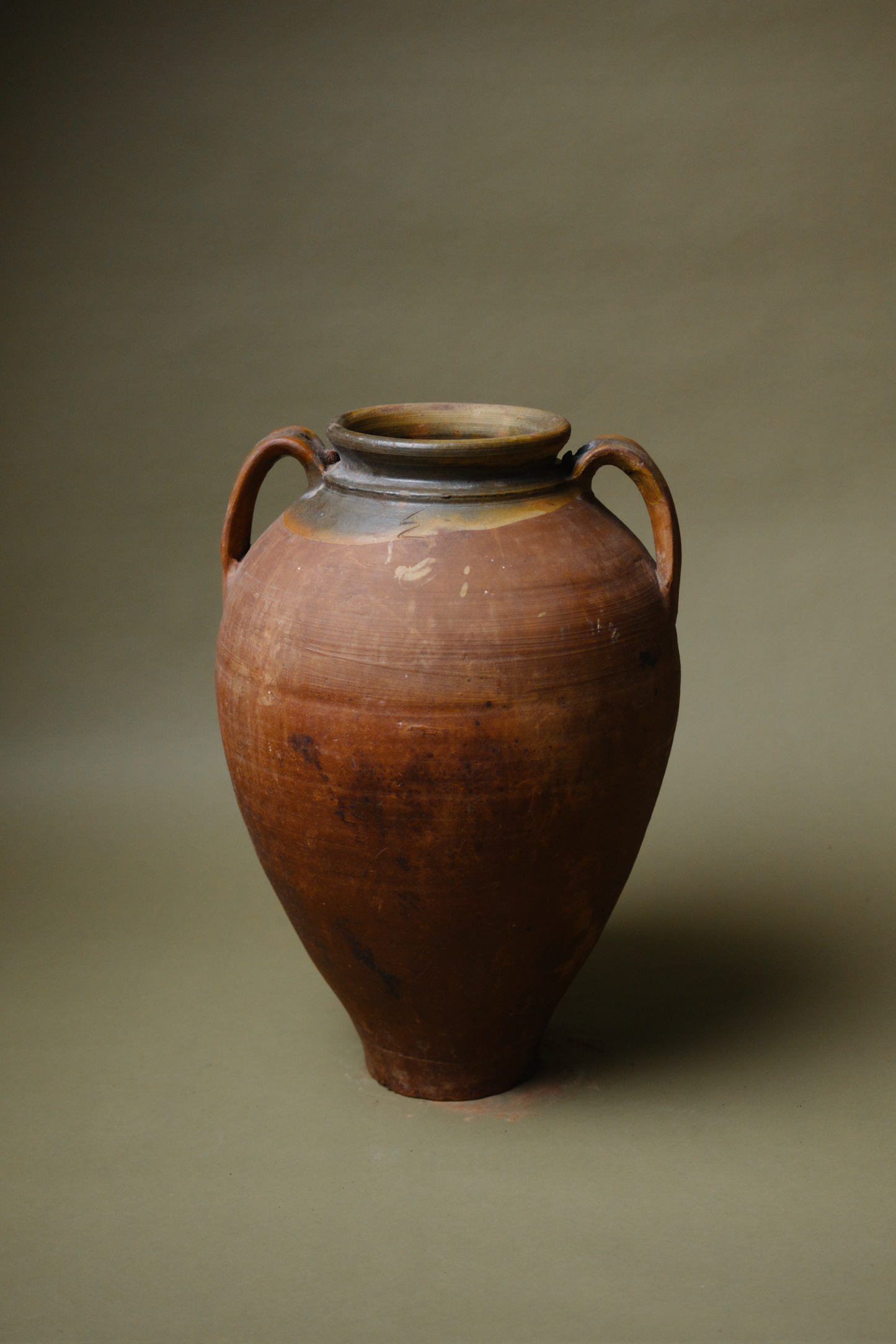 Iridescent Neck Terracotta Vase